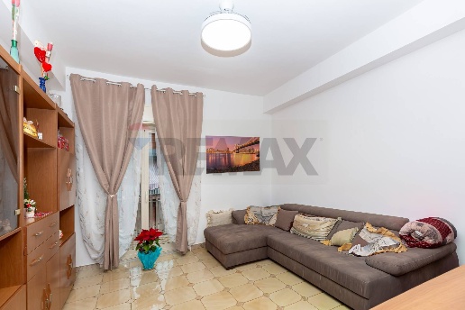 appartamento in vendita ad Aci Catena