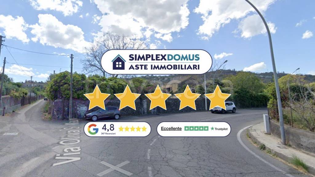 casa indipendente in vendita ad Aci Catena