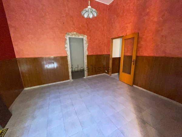 appartamento in vendita ad Aci Catena