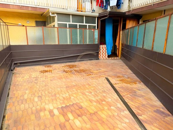 appartamento in vendita ad Aci Catena