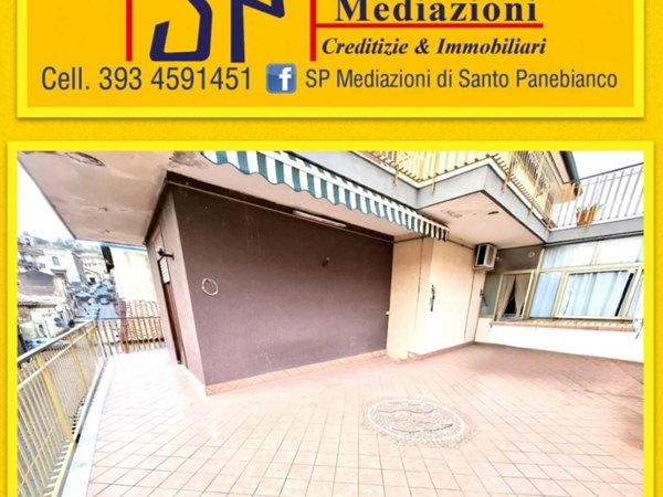 appartamento in vendita ad Aci Catena