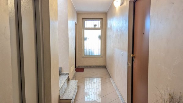 appartamento in vendita ad Aci Catena