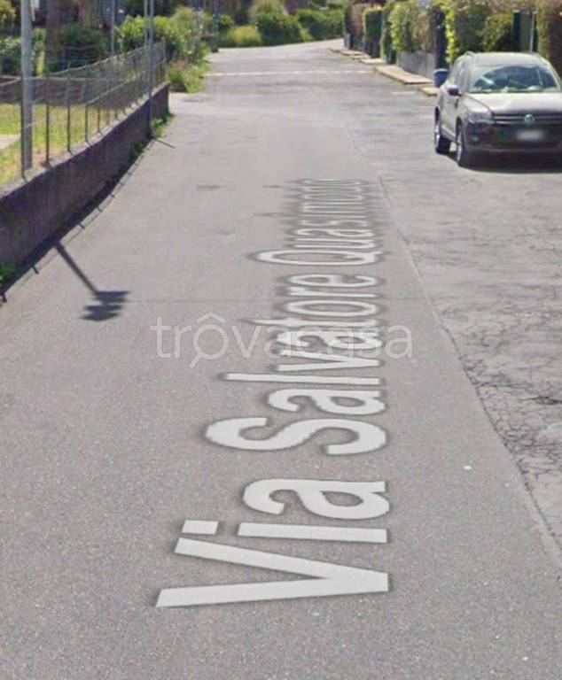 casa indipendente in vendita ad Aci Catena