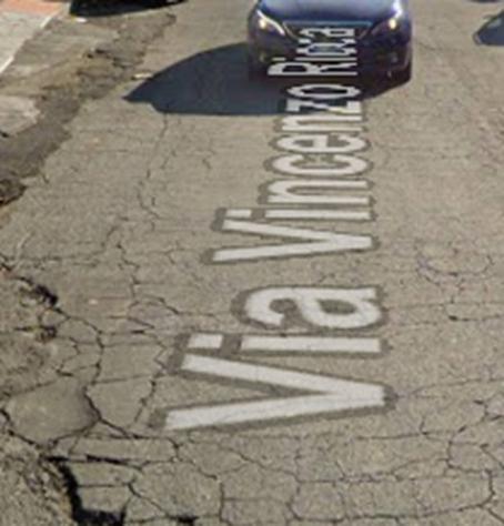 terreno edificabile in vendita ad Aci Catena