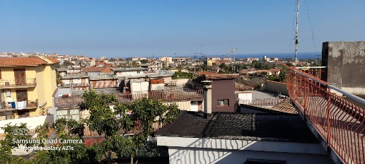 casa indipendente in vendita ad Aci Catena