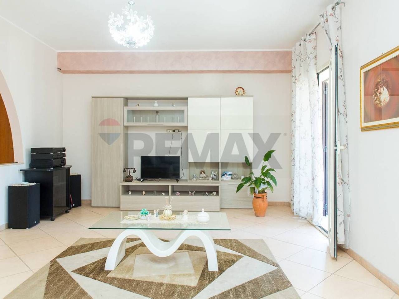 appartamento in vendita ad Aci Catena