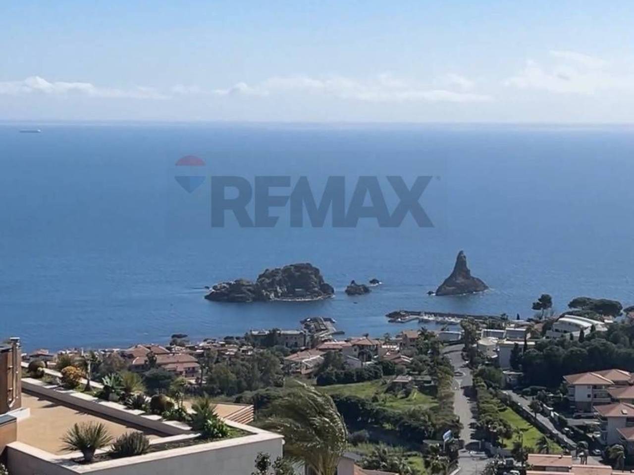 appartamento in vendita ad Aci Catena