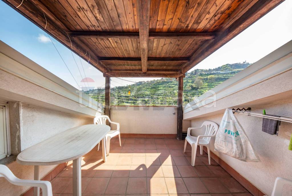 appartamento in vendita ad Aci Catena in zona San Nicolò