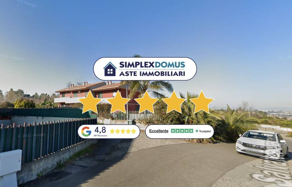 casa indipendente in vendita ad Aci Catena