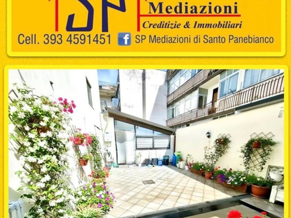 casa indipendente in vendita ad Aci Catena