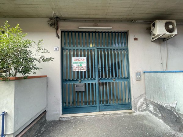 appartamento in vendita ad Aci Catena