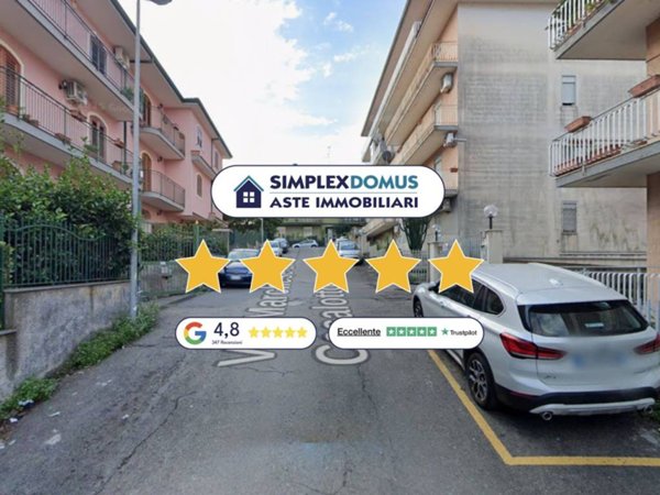 appartamento in vendita ad Aci Catena