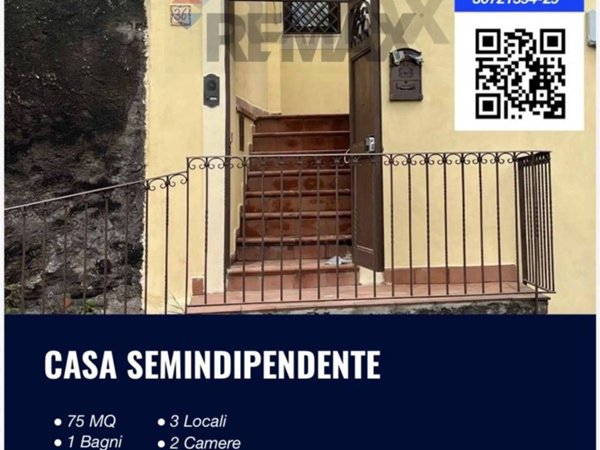 casa indipendente in vendita ad Aci Catena in zona Aci San Filippo