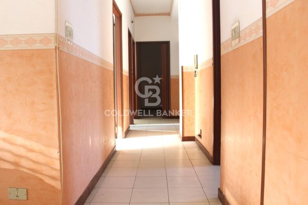 appartamento in vendita ad Aci Catena