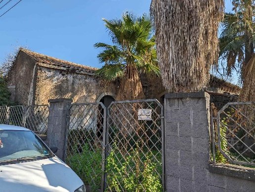 quadrivano in vendita ad Aci Catena