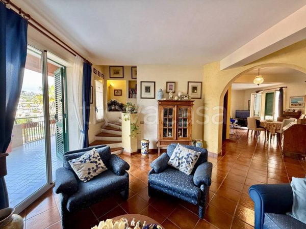 appartamento in vendita ad Aci Catena in zona San Nicolò