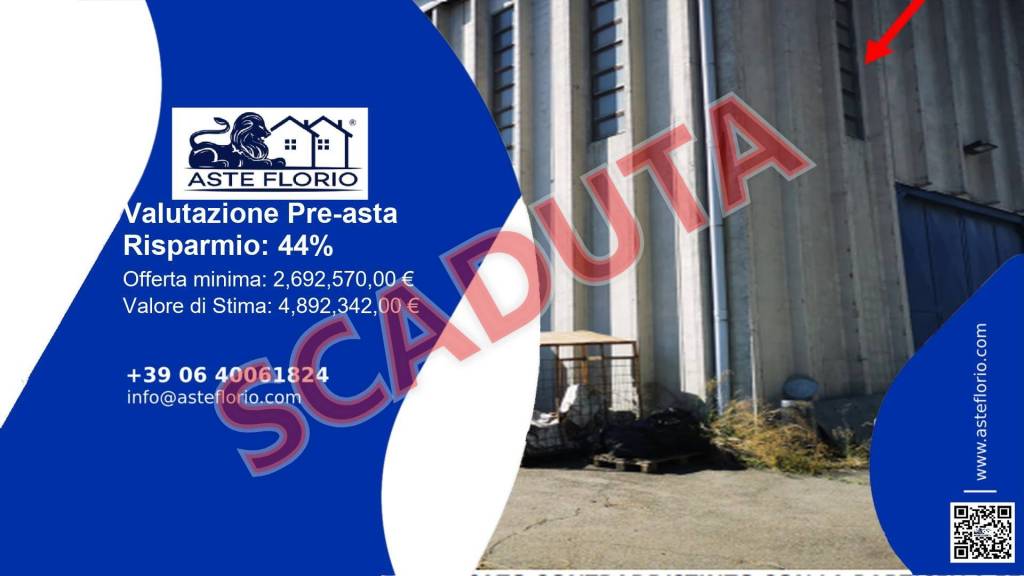 locale commerciale in vendita ad Aci Catena