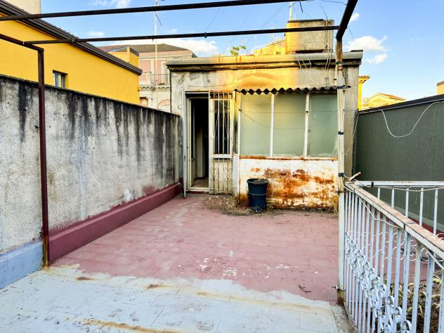 casa indipendente in vendita ad Aci Catena