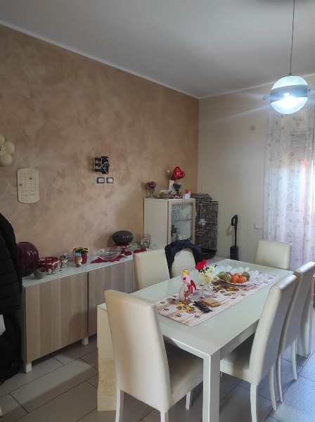 appartamento in vendita ad Aci Catena