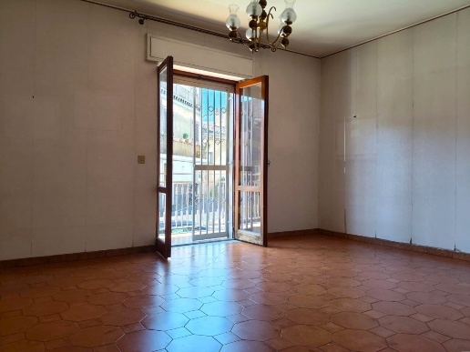 appartamento in vendita ad Aci Catena