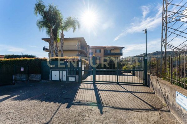 appartamento in vendita ad Aci Catena in zona San Nicolò