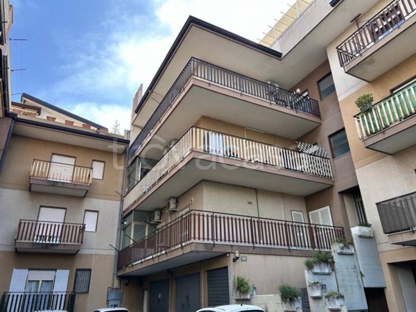 appartamento in vendita ad Aci Catena in zona San Nicolò