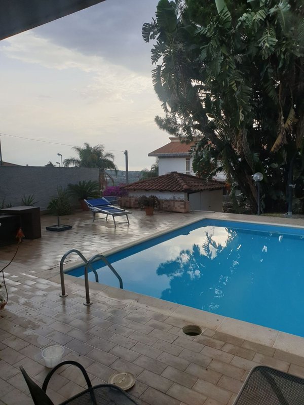 casa indipendente in vendita ad Aci Catena