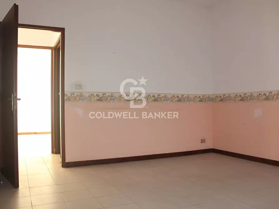 appartamento in vendita ad Aci Catena