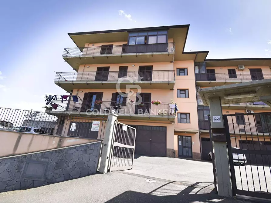 appartamento in vendita ad Aci Catena