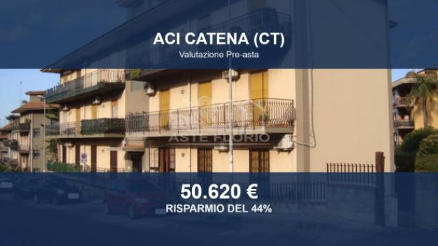 appartamento in vendita ad Aci Catena