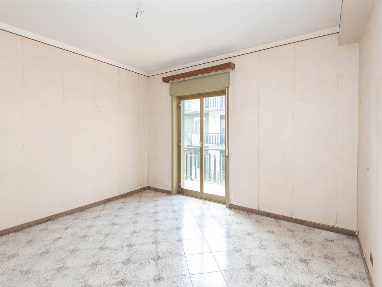 appartamento in vendita ad Aci Catena