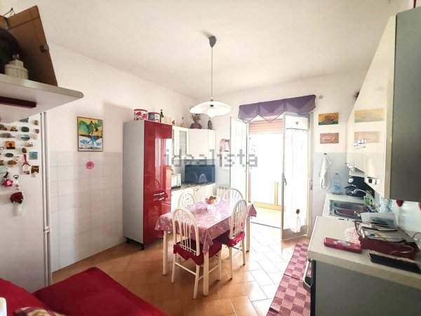 appartamento in vendita ad Aci Catena in zona Aci San Filippo