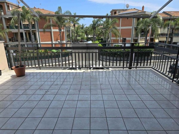 appartamento in vendita ad Aci Catena in zona San Nicolò