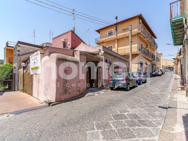 appartamento in vendita ad Aci Catena in zona San Nicolò