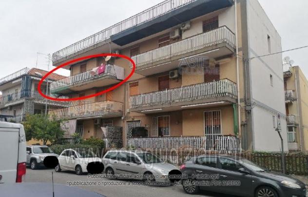 appartamento in vendita ad Aci Catena