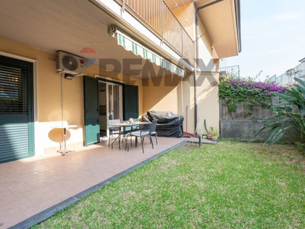 casa indipendente in vendita ad Aci Catena in zona Aci San Filippo