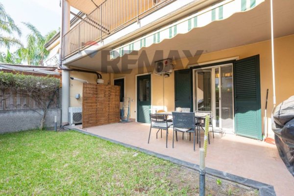 casa indipendente in vendita ad Aci Catena in zona Aci San Filippo