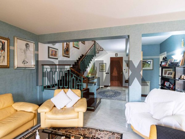 casa indipendente in vendita ad Aci Catena in zona San Nicolò