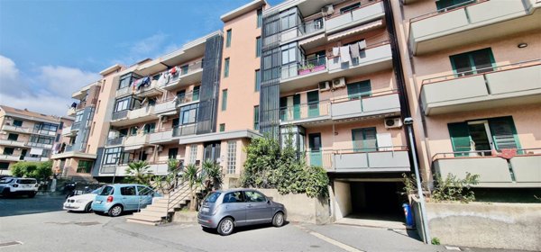 appartamento in vendita ad Aci Catena in zona San Nicolò