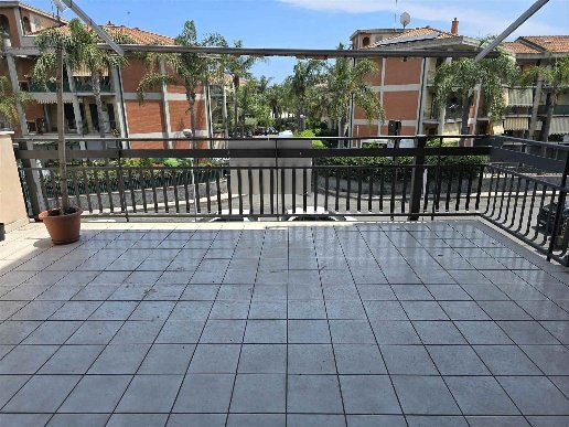 appartamento in vendita ad Aci Catena in zona San Nicolò