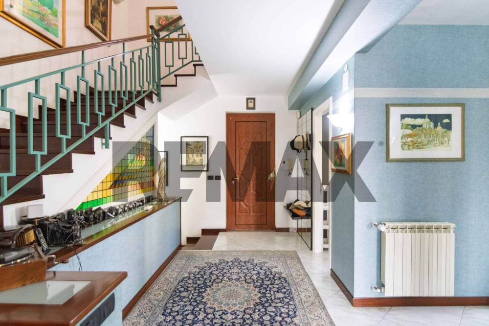casa indipendente in vendita ad Aci Catena in zona San Nicolò