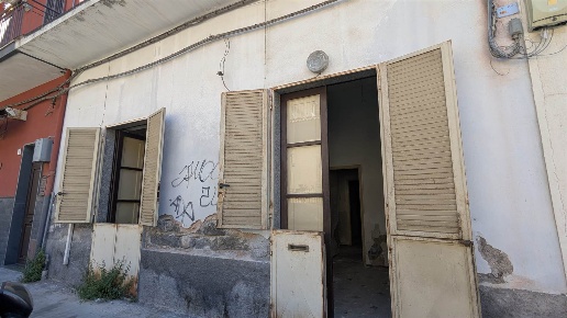 casa indipendente in vendita ad Aci Catena in zona Aci San Filippo