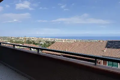 casa indipendente in vendita ad Aci Catena