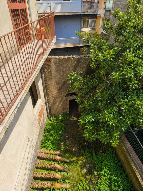 casa indipendente in vendita ad Aci Catena in zona Aci San Filippo