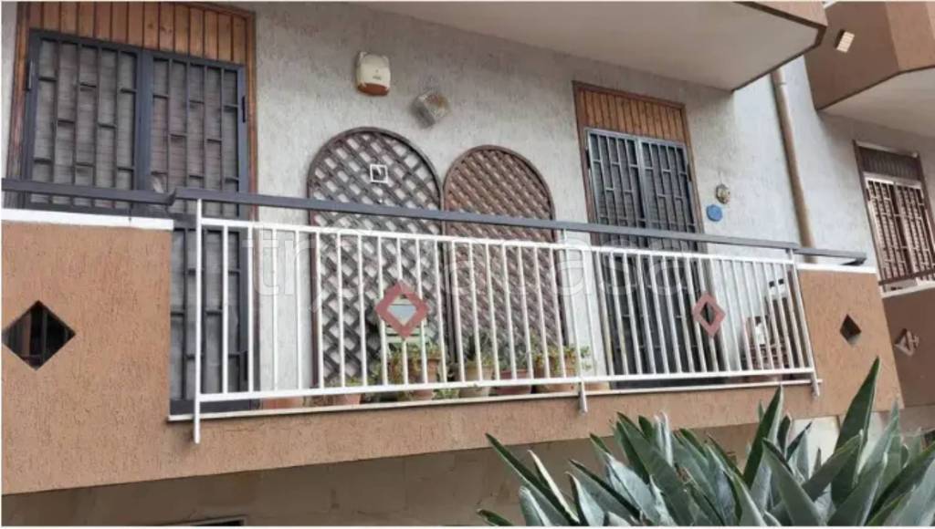 appartamento in vendita ad Aci Catena
