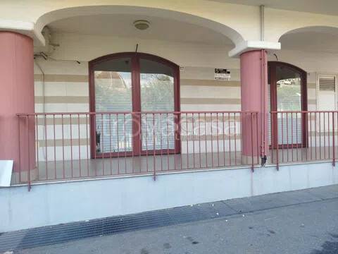 appartamento in vendita ad Aci Catena in zona Aci San Filippo