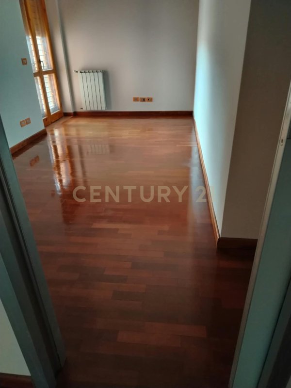 appartamento in vendita ad Aci Catena in zona Aci San Filippo