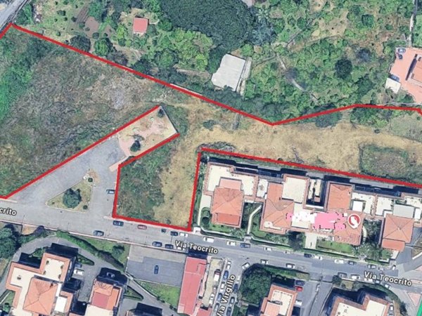 negozio in vendita ad Aci Catena in zona San Nicolò