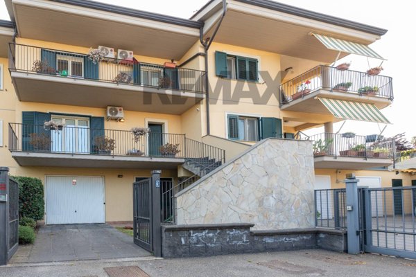 casa indipendente in vendita ad Aci Catena in zona Aci San Filippo