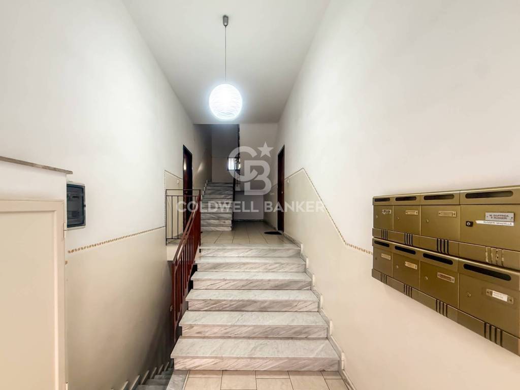 appartamento in vendita ad Aci Catena